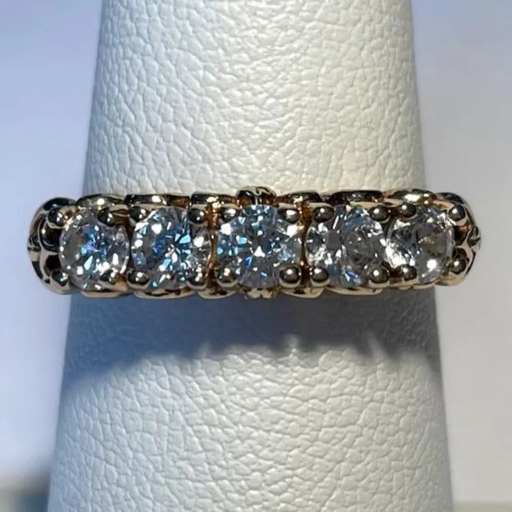 14k Solid Yellow Gold Anniversary Band Size 5 sizable up/down - Picture 1 of 6